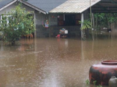 สถานการณ์น้ำท่วมในพื้นที่ตำบลมะขามเตี้ย