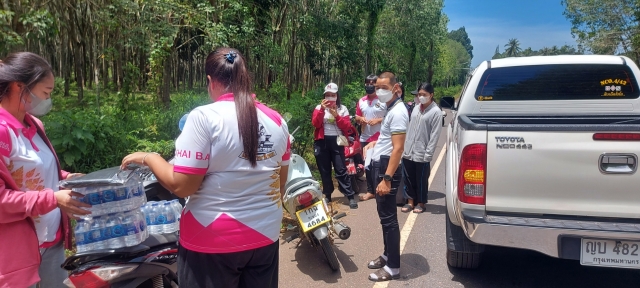 อบต.มะขามเตี้ยขอขอบคุณ นักศึกษามหาวิทยาลัยราชภัฏสุราษฎร์ธานี
